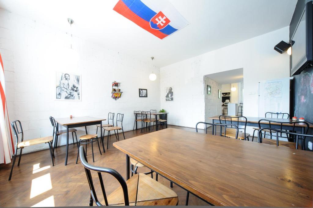 Hostel Blues Братислава Екстер'єр фото