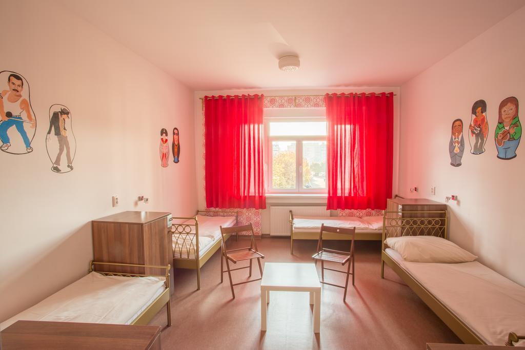 Hostel Blues Братислава Екстер'єр фото