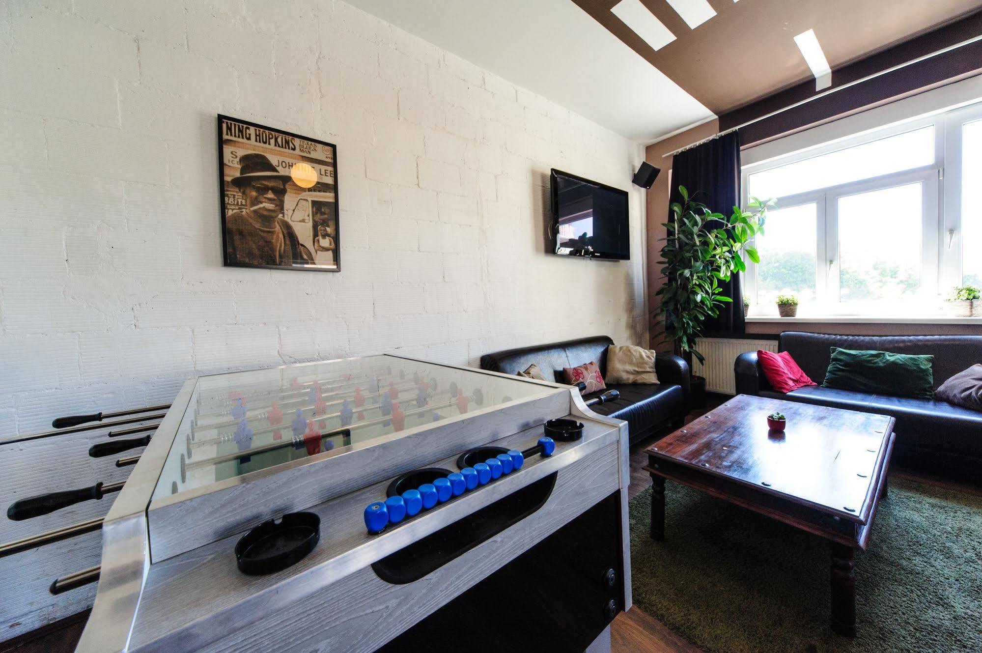 Hostel Blues Братислава Екстер'єр фото